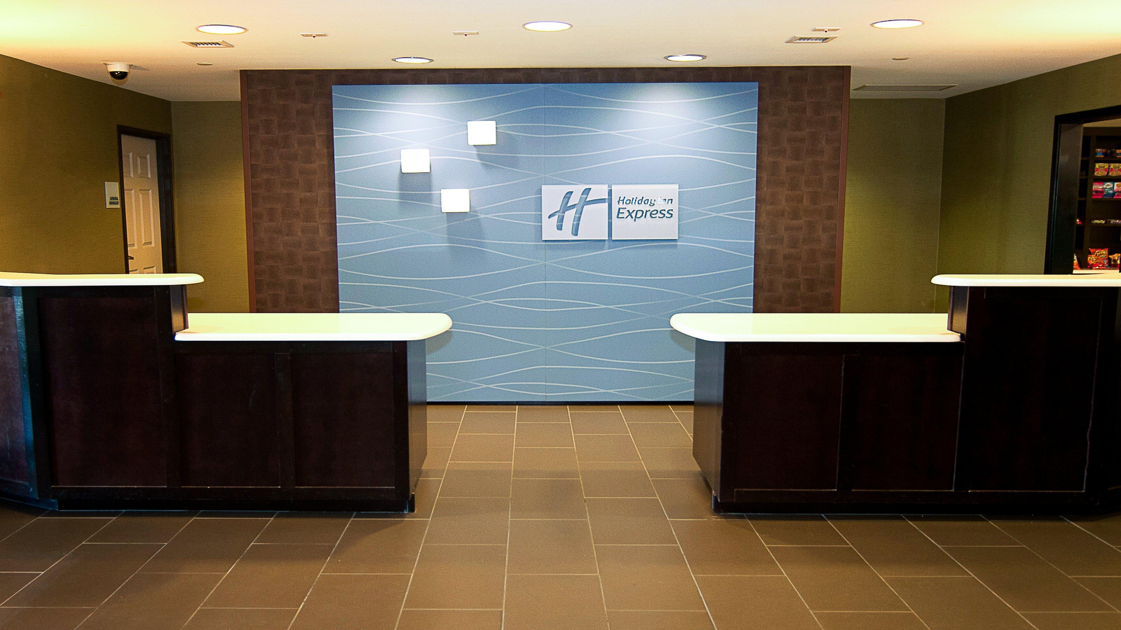 Holiday Inn Express Hotel & Suites Wichita Northeast By Ihg Exterior foto